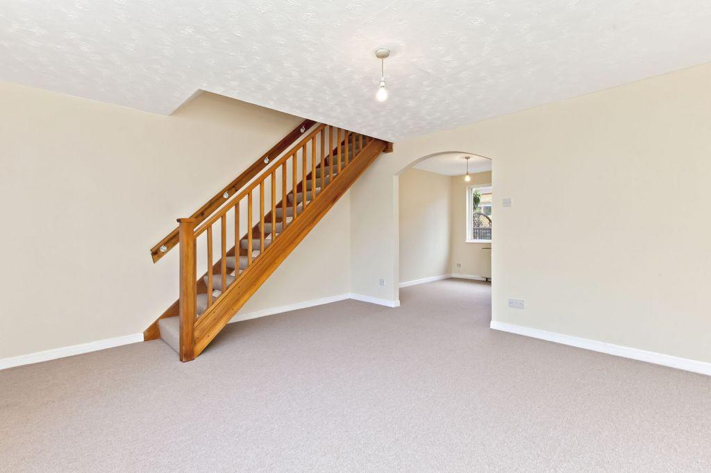 35 St. Katharine's Brae, Liberton, Edinburgh, EH16 6QR 3 bed end of