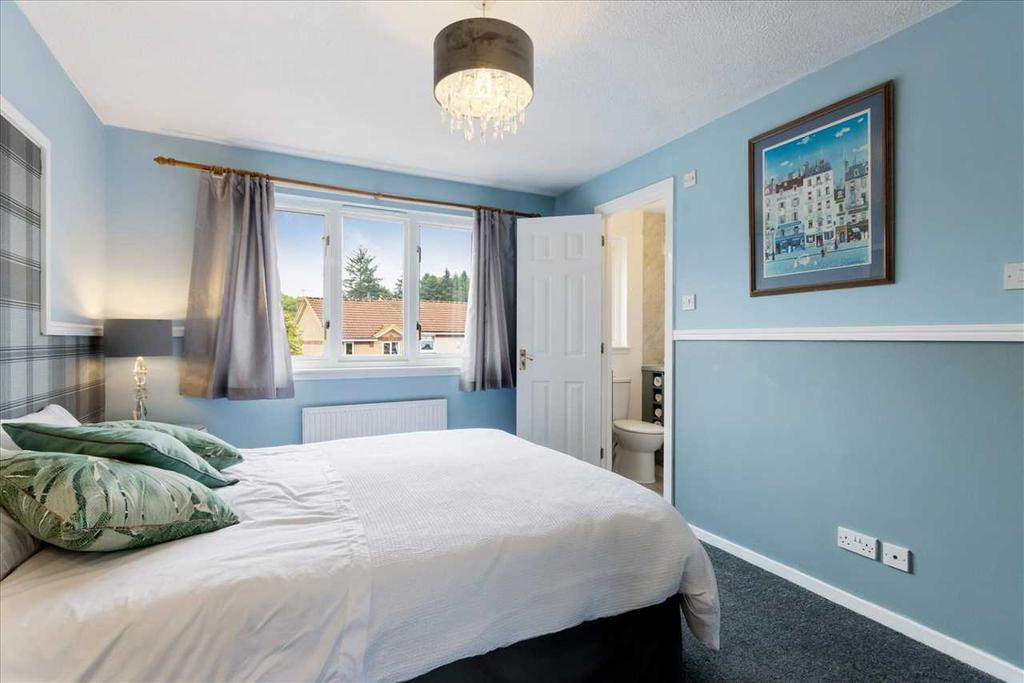 Bedroom One (2)