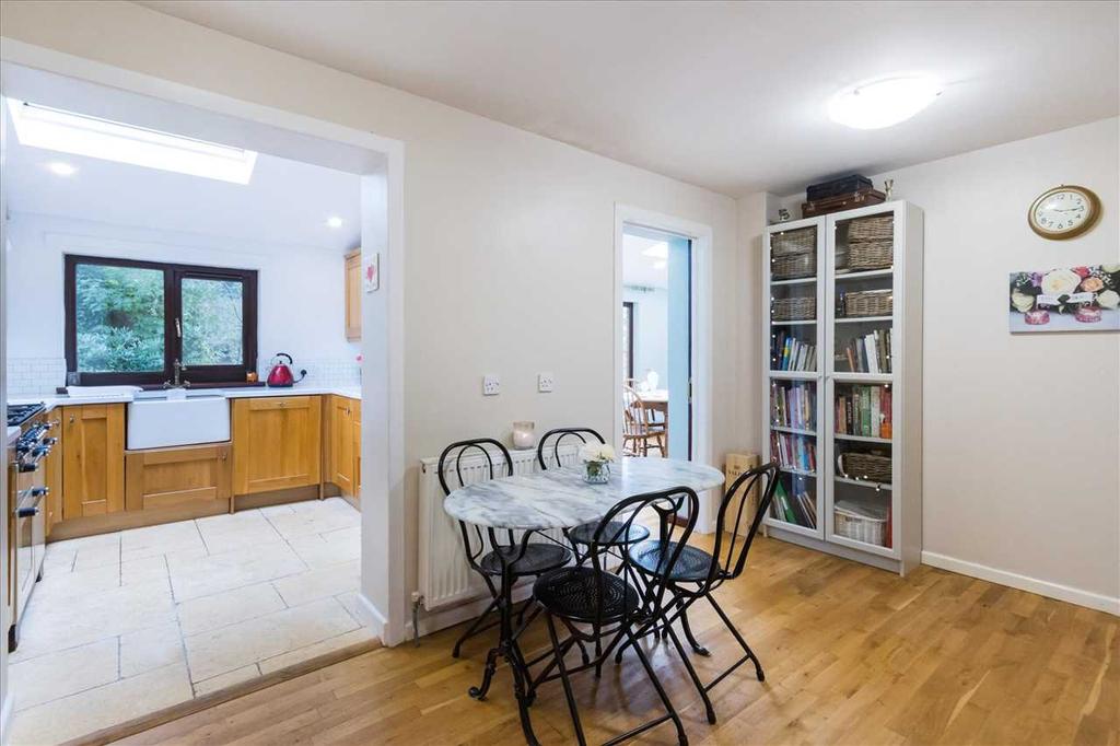 Dining Room (1)
