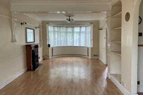 101 Halstead Road, Winchmore Hill, London, N21 3DR