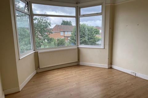 101 Halstead Road, Winchmore Hill, London, N21 3DR