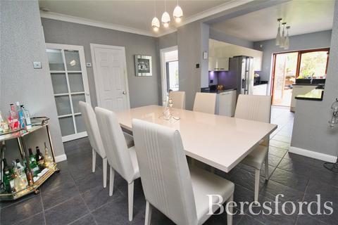 1 Clarence Avenue, Upminster, RM14 2RL
