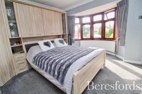 1 Clarence Avenue, Upminster, RM14 2RL