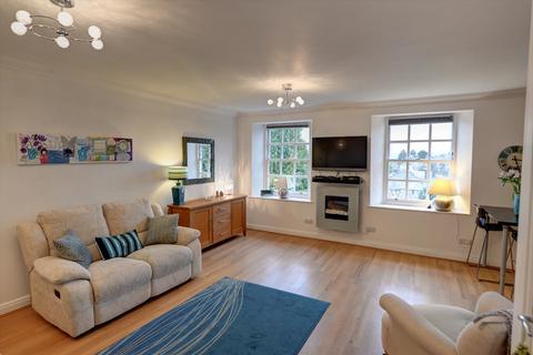 2 bedroom flat to rent, Gargrave Road, Skipton, BD23