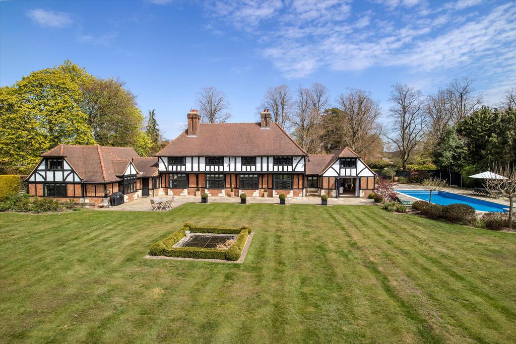 Ballards Lane, Limpsfield, Oxted... 5 bed detached house £3,150,000