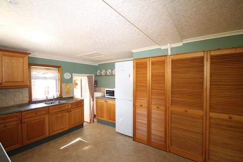 17 Ernespie Road, Castle Douglas, DG7 1LD
