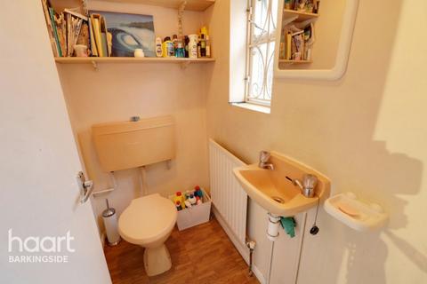 78 Woodford Avenue, Ilford, IG2 6XE