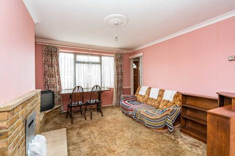 1 Hitchens Close, Hemel Hempstead, HP1 2PP