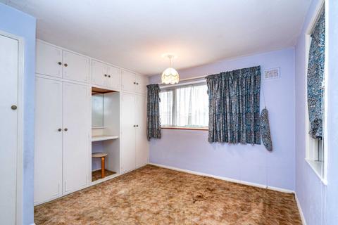 1 Hitchens Close, Hemel Hempstead, HP1 2PP
