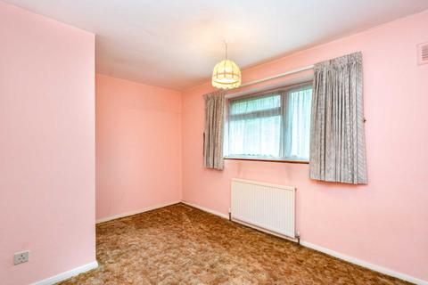 1 Hitchens Close, Hemel Hempstead, HP1 2PP