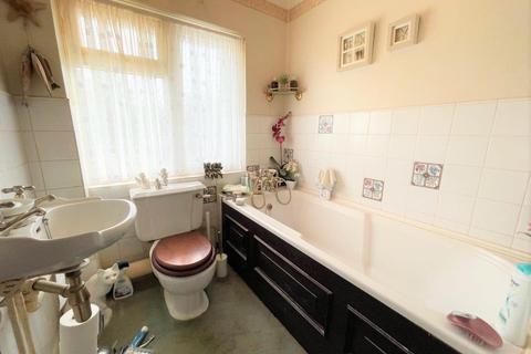 4 Johns Close, Peacehaven, BN10 7UQ