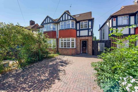 46 Ancaster Crescent, New Malden, KT3 6BE