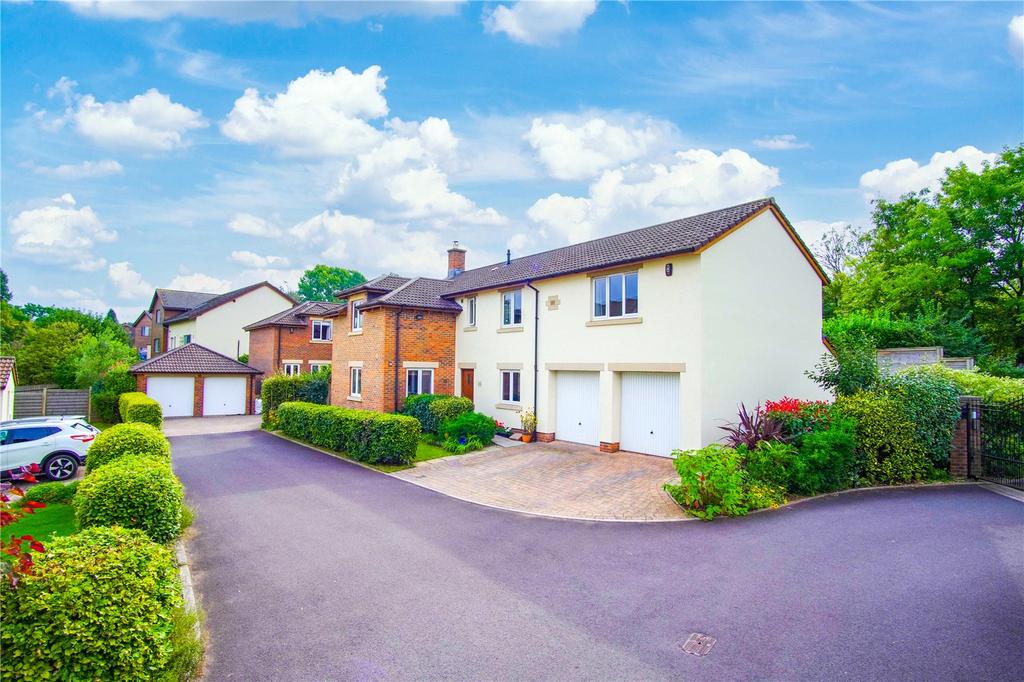 Applehayes Rise, Easton In Gordano... 4 bed detached house £750,000
