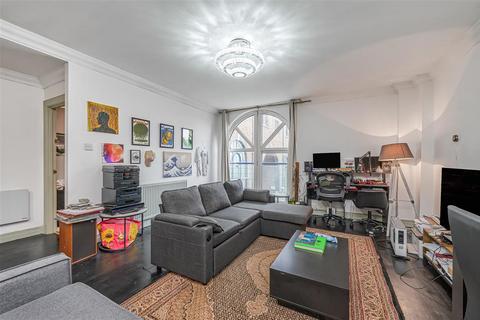 1 bedroom flat to rent, Clove Hitch Quay, SW11