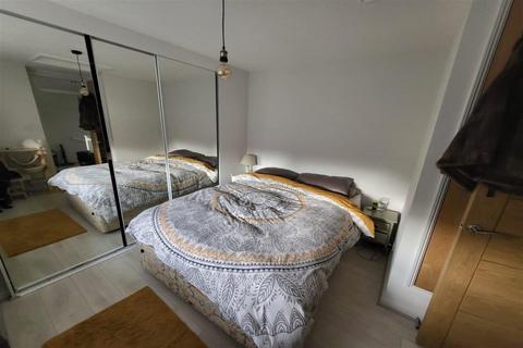 1 bedroom house to rent, Farnborough GU14