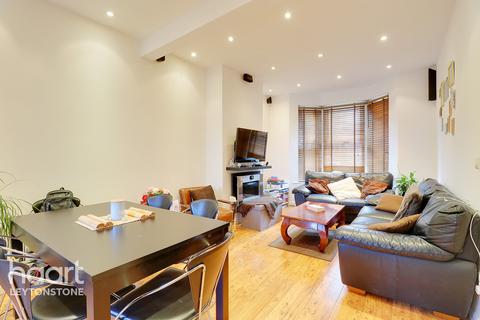 69 Cheneys Road, London, E11 3LL