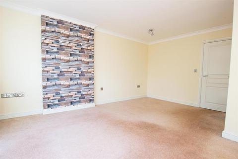 3 Weavers Mews, Darwen, BB3 1LU