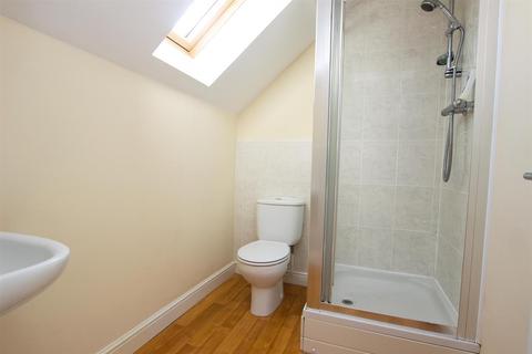 3 Weavers Mews, Darwen, BB3 1LU
