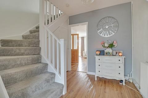 16 Borrowdale Close, Benfleet, SS7 3HE