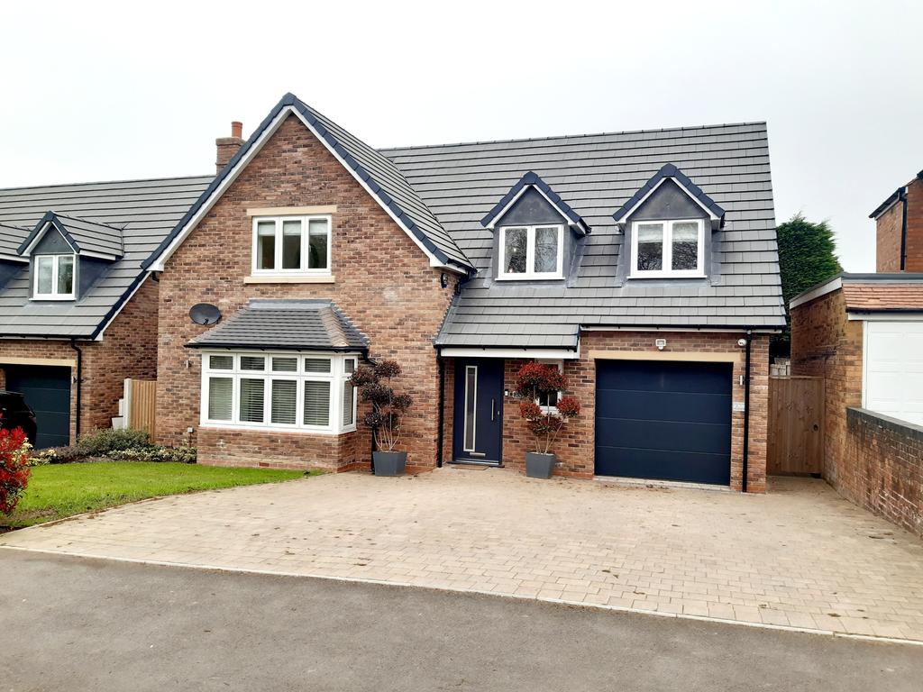 Arden Vale Road, Knowle, Solihull, West Midlands 4 bed detached house