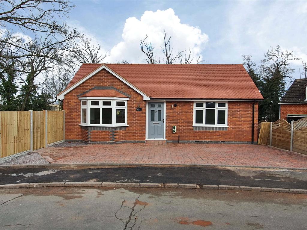 Heather Drive, Kinver, Stourbridge, DY7 2 bed bungalow £425,000