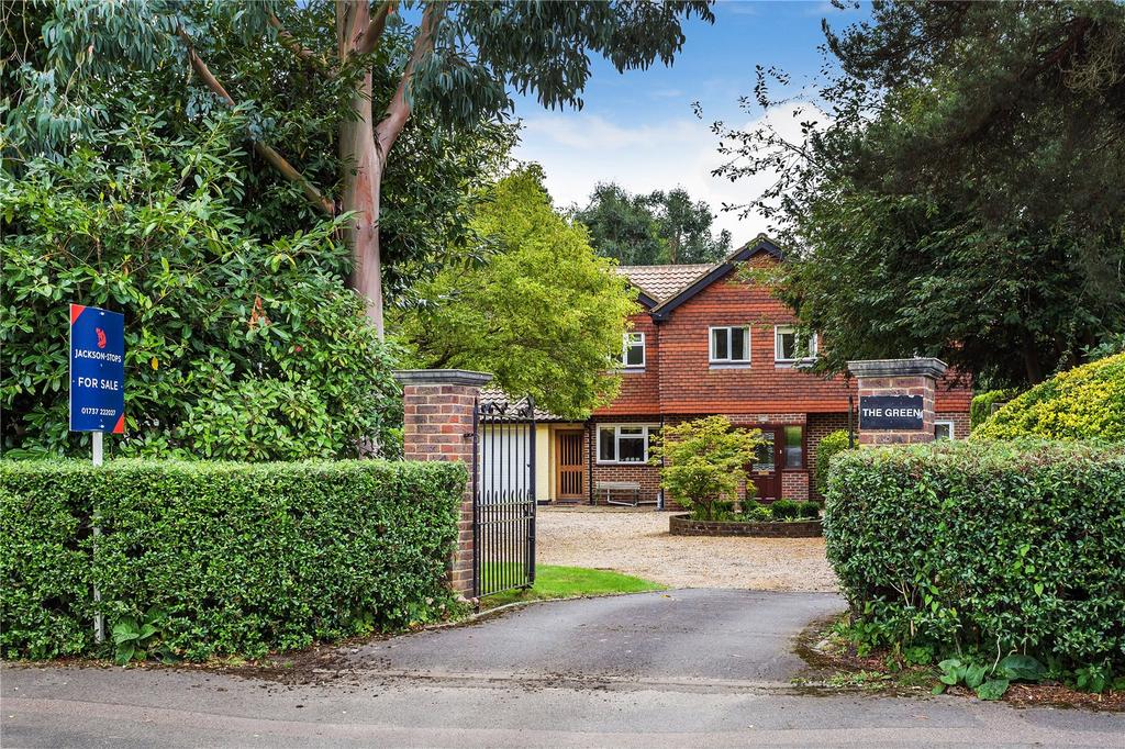 Flanchford Road, Reigate, RH2 4 bed detached house £1,350,000