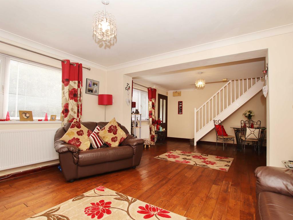 Ynys Hir, Coed Y Cwm, CF37 3JF 4 bed end of terrace house £255,000