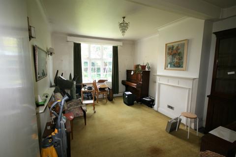 48 Denison Road, London, W5 1NU