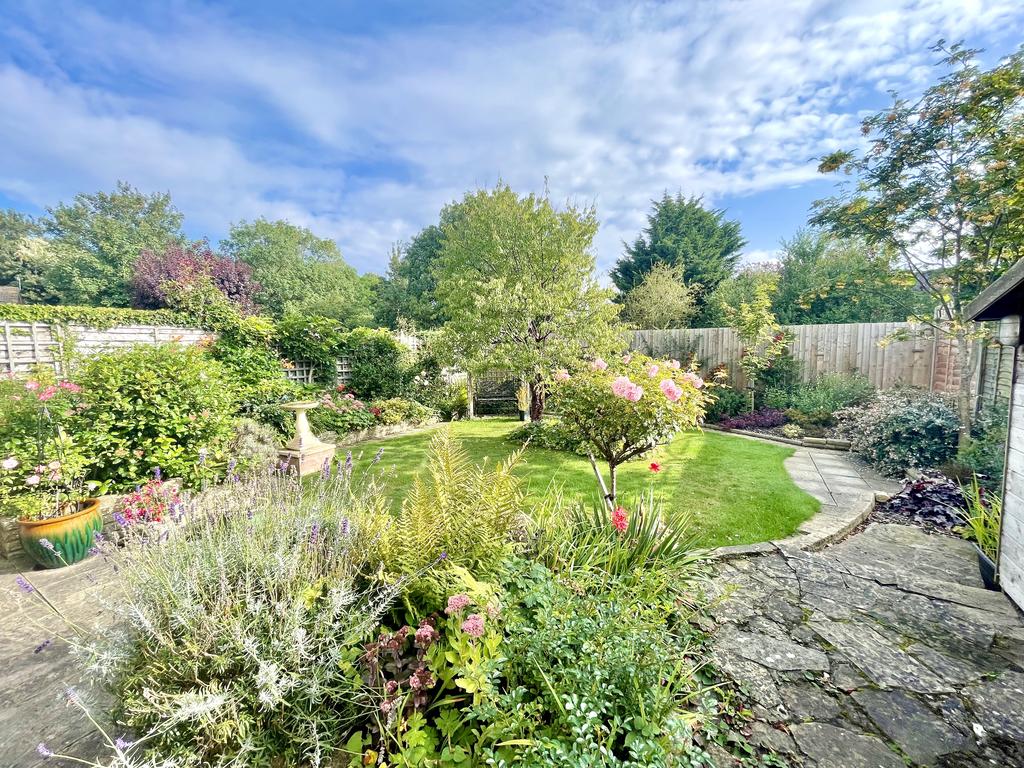 St. Martin's Close, Stratford upon... 4 bed detached house £630,000