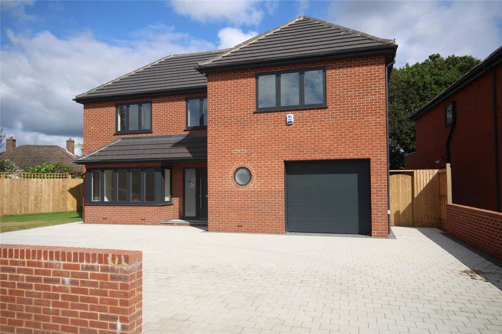 Lymington Road, New Milton, BH25 5 bed house £779,950