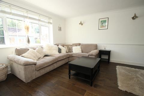 3 Kingsley Road, Orpington, BR6 6AX
