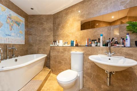 Flat 1, Royal Marina Court Beacon Terrace, Torquay, TQ1 2BJ