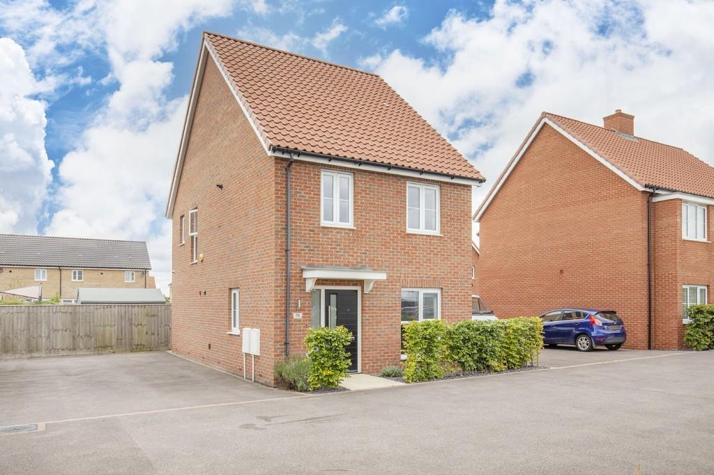 Great Melton Road, Hethersett 3 bed detached house £1,400 pcm (£323 pw)