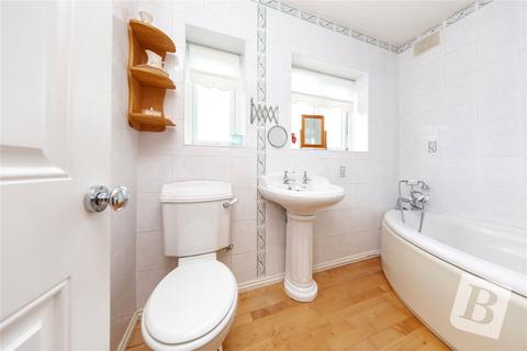 33 Westall Road, Loughton, IG10 2AG