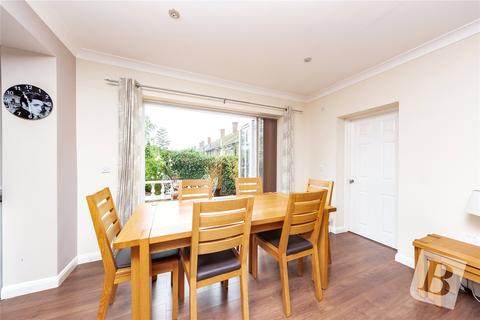 33 Westall Road, Loughton, IG10 2AG