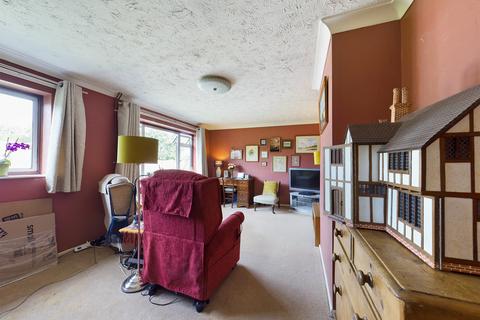 62 Compit Hills, Cromer, NR27 9LP