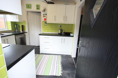 16 Jubilee Close, Biddulph, Stoke-on-trent, ST8 6HQ