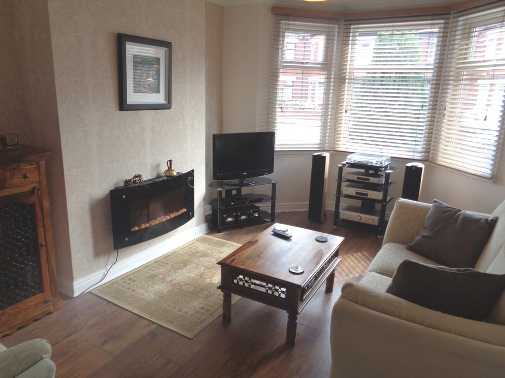 Hayburn Avenue, Hull 3 bed terraced house £159,950