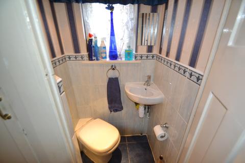 308 High Road, Chadwell Heath, Romford, RM6 6AJ