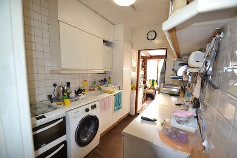 308 High Road, Chadwell Heath, Romford, RM6 6AJ