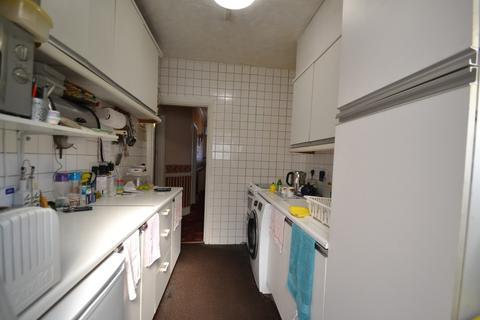 308 High Road, Chadwell Heath, Romford, RM6 6AJ