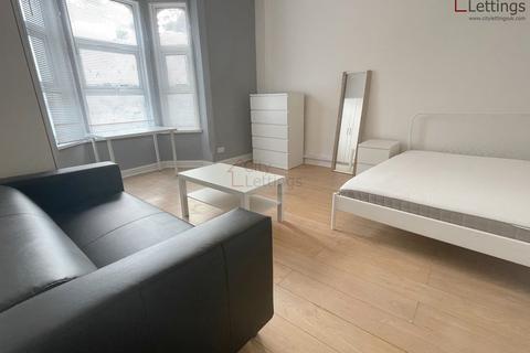 2 bedroom flat share to rent, Bentinck Road, Arboretum