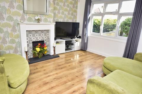 3 bedroom end of terrace house for sale - Newbury Close, Romford