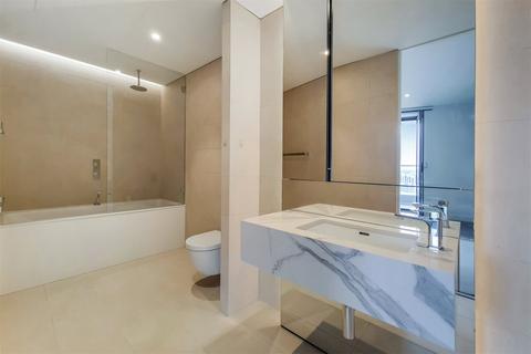2 bedroom apartment to rent, Park Drive, E14