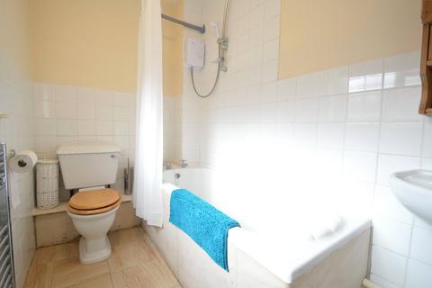 1 bedroom maisonette to rent, Sheridan Court, Ray Lea Road, Maidenhead, Berkshire, SL6