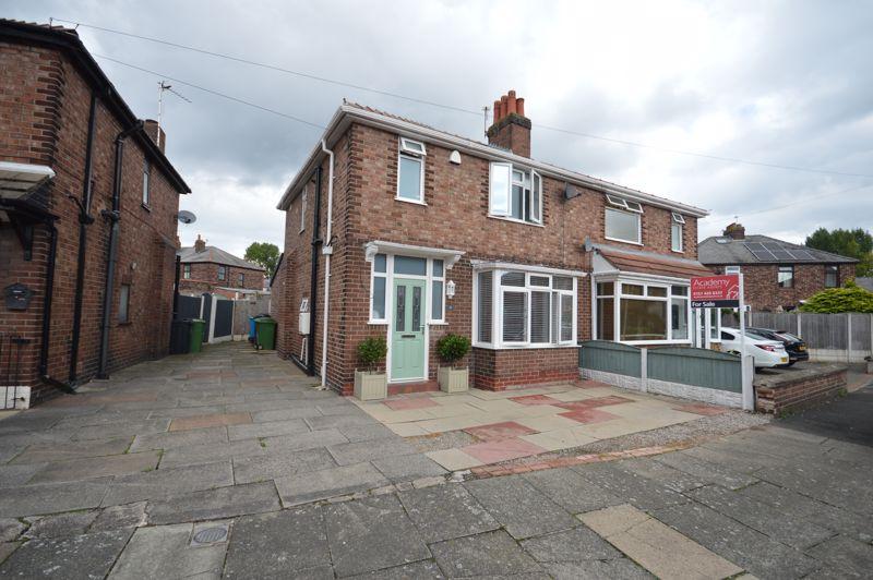 Elm Grove, Widnes 2 bed semidetached house £200,000