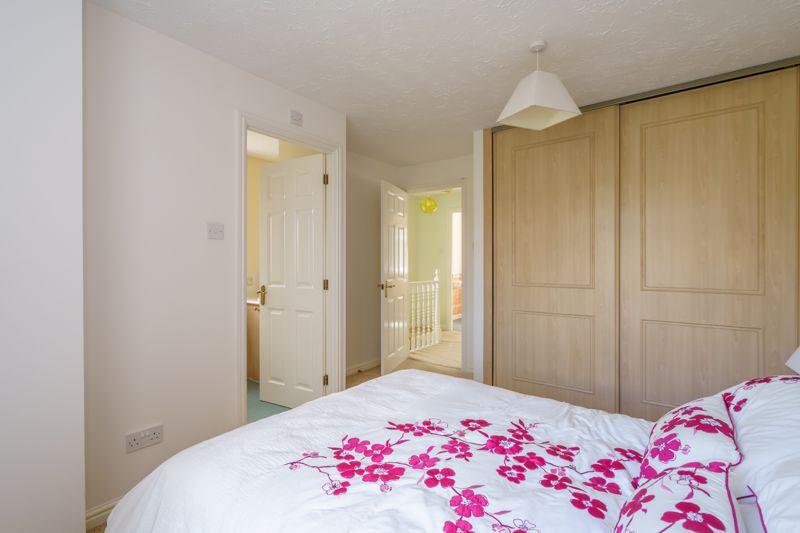 Peacock Close, Chichester 2 bed semidetached house £335,000