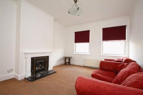 1 bedroom apartment to rent, Tower Bridge Road, SE1