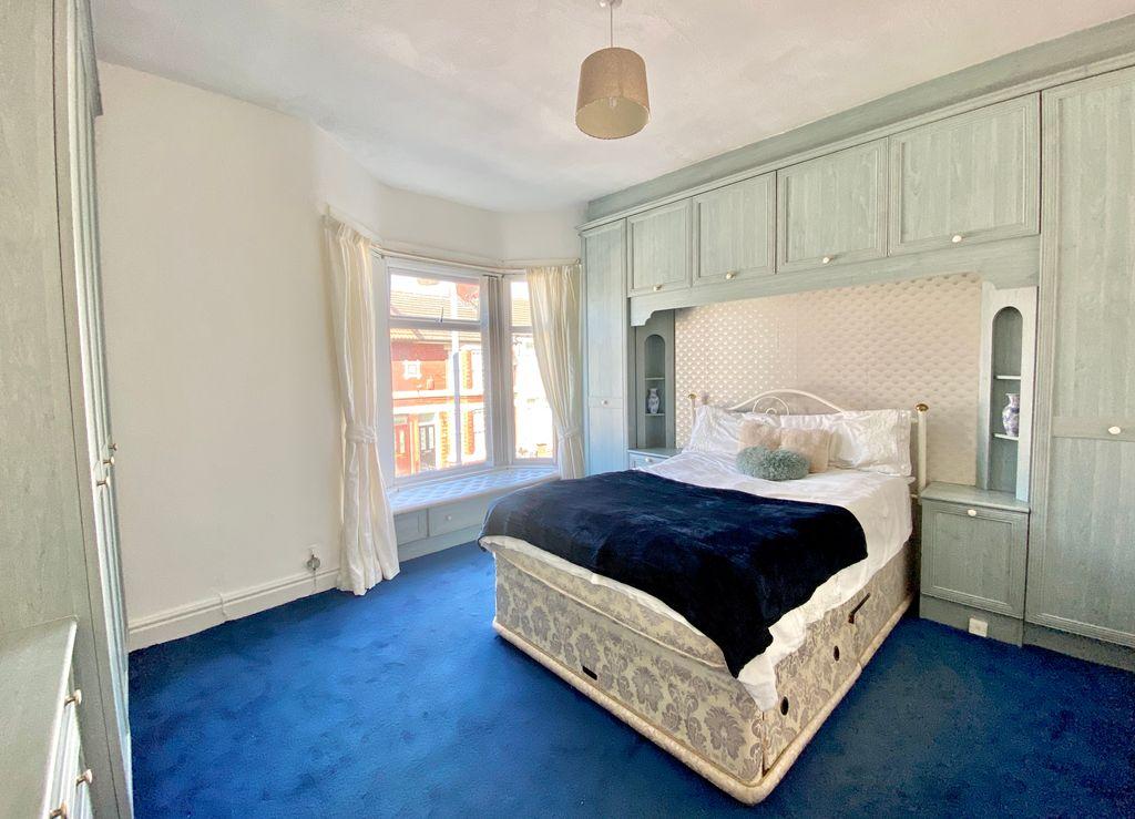 Bedroom 1 (Double)