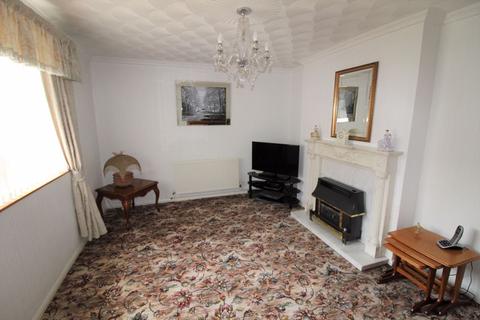 18 Aran Road, Wrexham, LL12 7BT